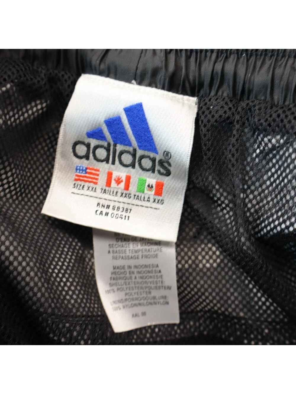 VTG Adidas Nylon Shorts Men 2XL Athletic 90s retro